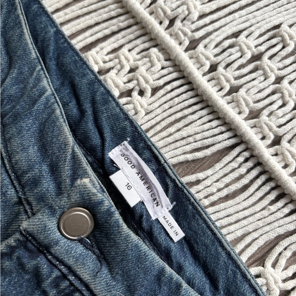 NEW Good American fit and flare denim maki skirt - Picture 6 of 8